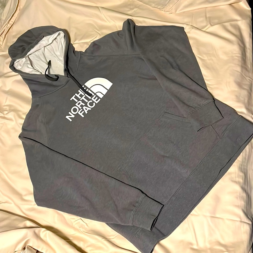 The North Face Women’s Hoodie Size XL